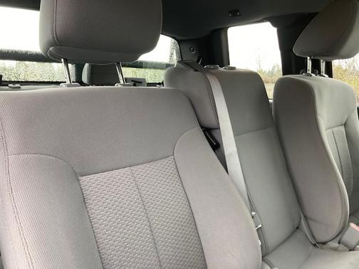 Photo 5 of 13 of 2014 Ford F-150 FX4
